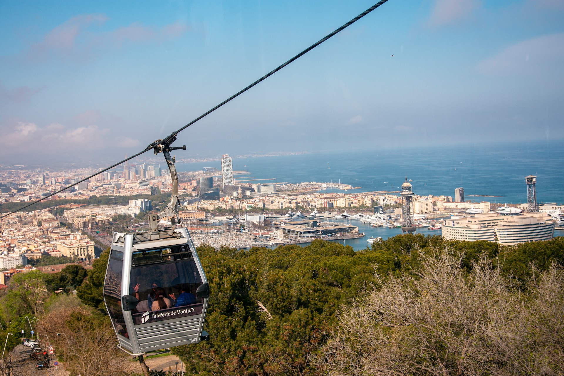 The Montjuïc Cable Car on the rise: travel record in 2023 | Hola ...