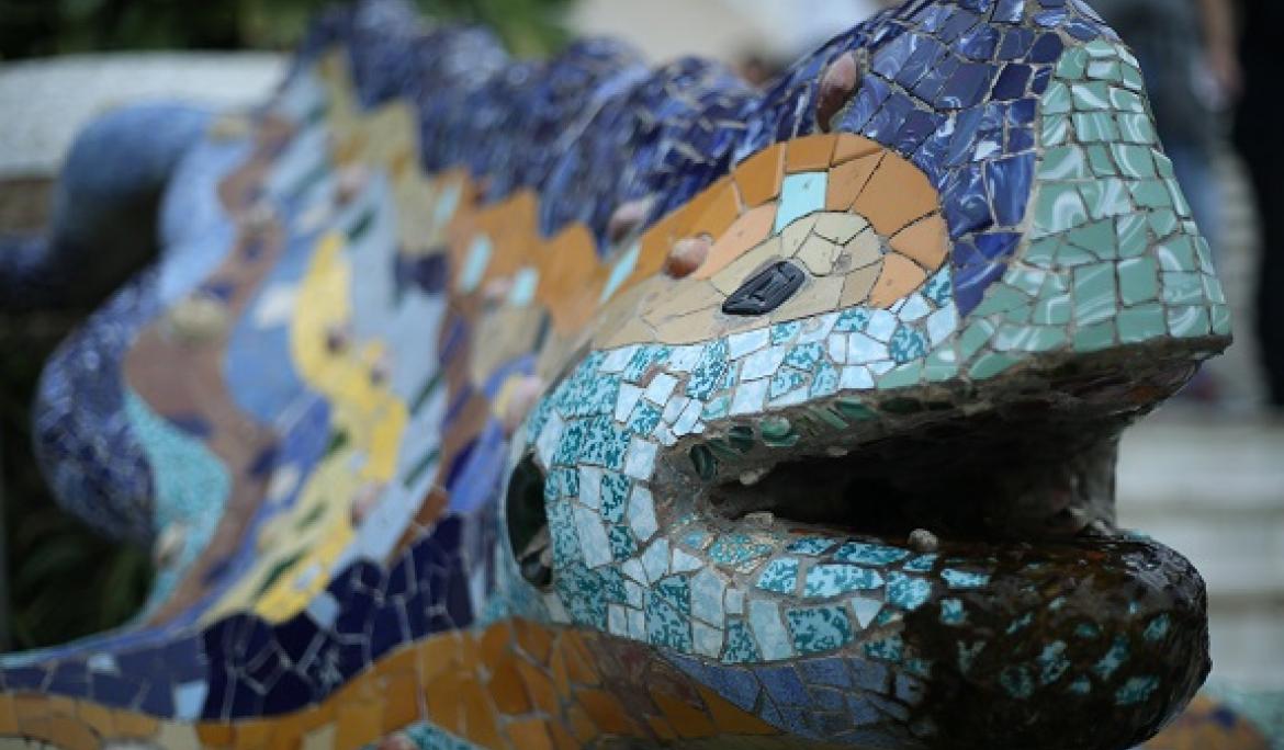 El llangardaix fet de trencadís, imatge icònica del Park Güell / Foto: Pixabay