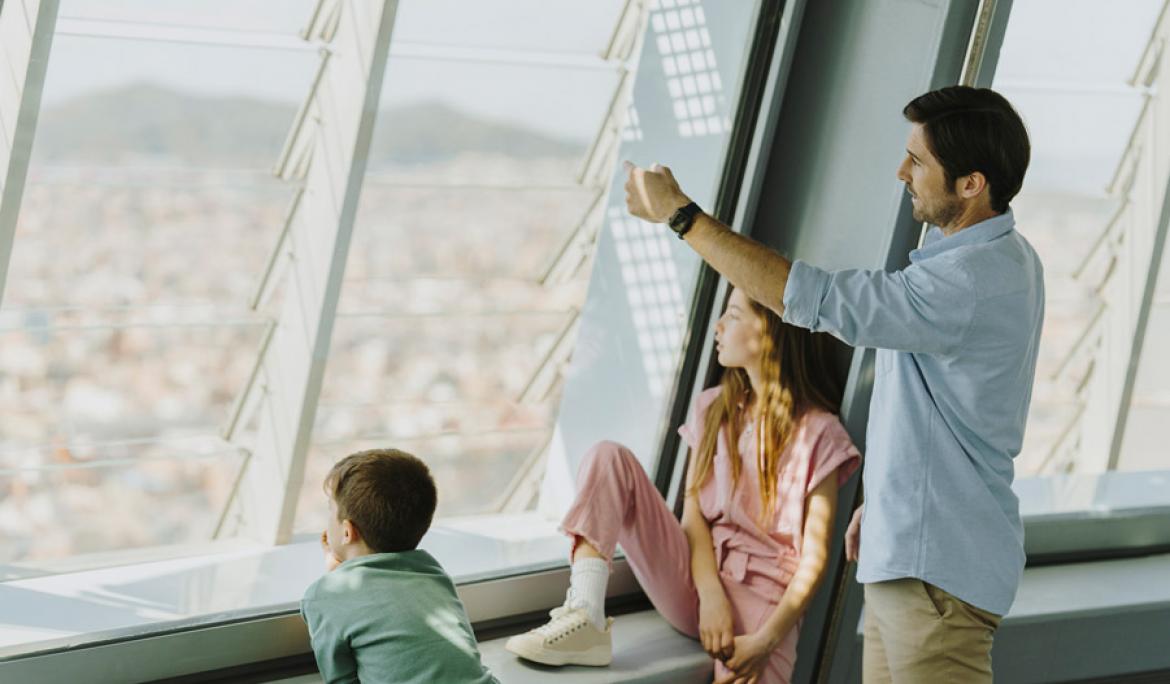 Vistas desde el mirador de la Torre Glòries / Foto vía Torre Glòries