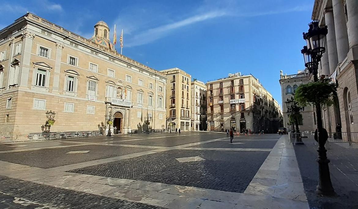 L'aspecte actual de la plaça Sant Jaume complirà l'any vinent 200 anys / Foto: Herodotptlomeu, CC BY-SA 4.0 , via Wikimedia Commons