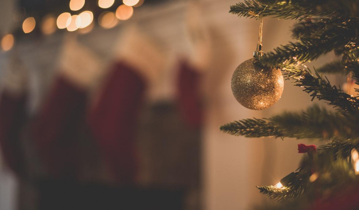 Les fires de Nadal tenen tot tipus d'objectes decoratius per aquestes festes / Foto: Chad Madden via Unsplash