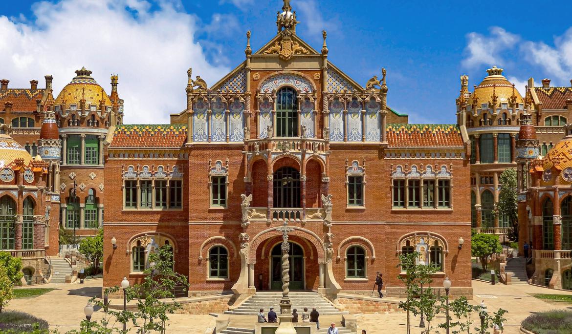 L'Hospital de Sant Pau va ser posterior a la construcció de l'Institut Pere Mata, obra de Domènech i Montaner / Foto: Manuel Torres Garcia via Unsplash