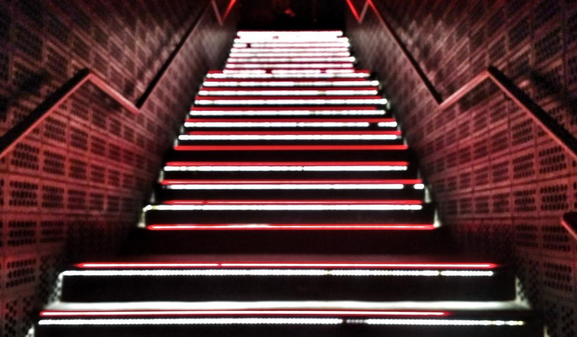 Sala Apolo is currently one of the most famous nightclubs in the city / Photo: Marco Montero Pisani via Unsplash