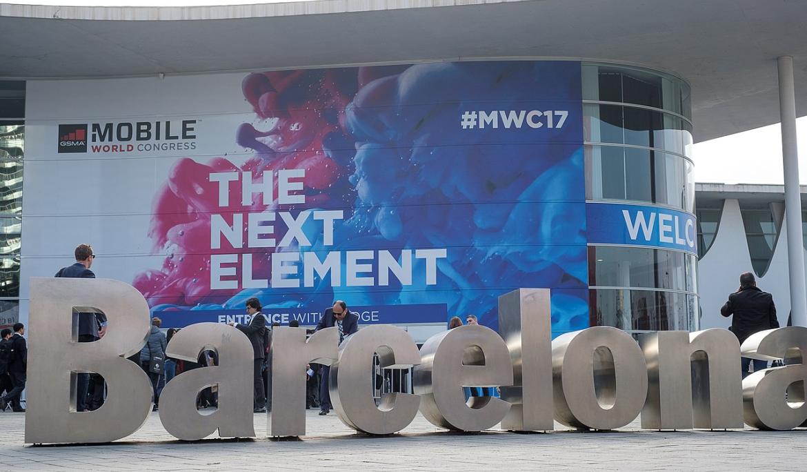 Torna un any més a Barcelona el Mobile World Congress! / Foto: Kārlis Dambrāns, CC BY 2.0 , via Wikimedia Commons