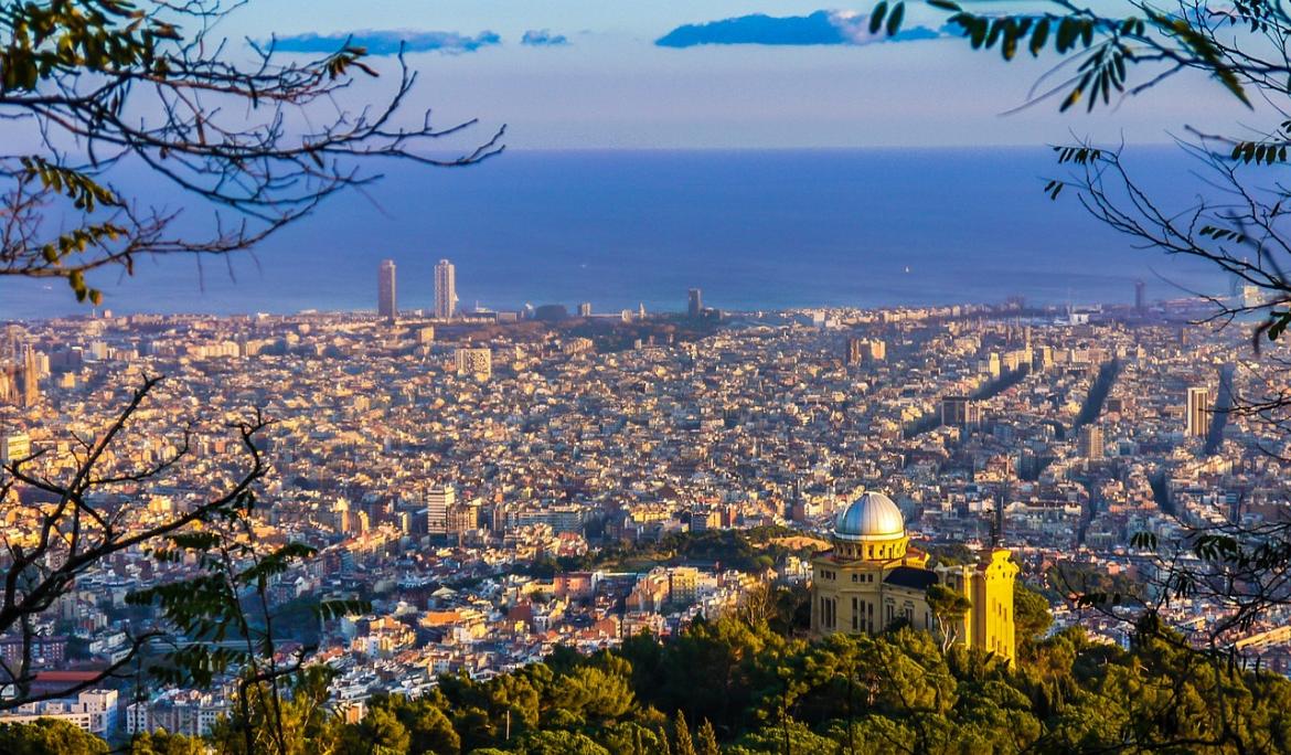 Des d'algunes terrasses de la ciutat gaudiràs de les millors vistes / Foto: Joaquin Aranoa via Pixabay