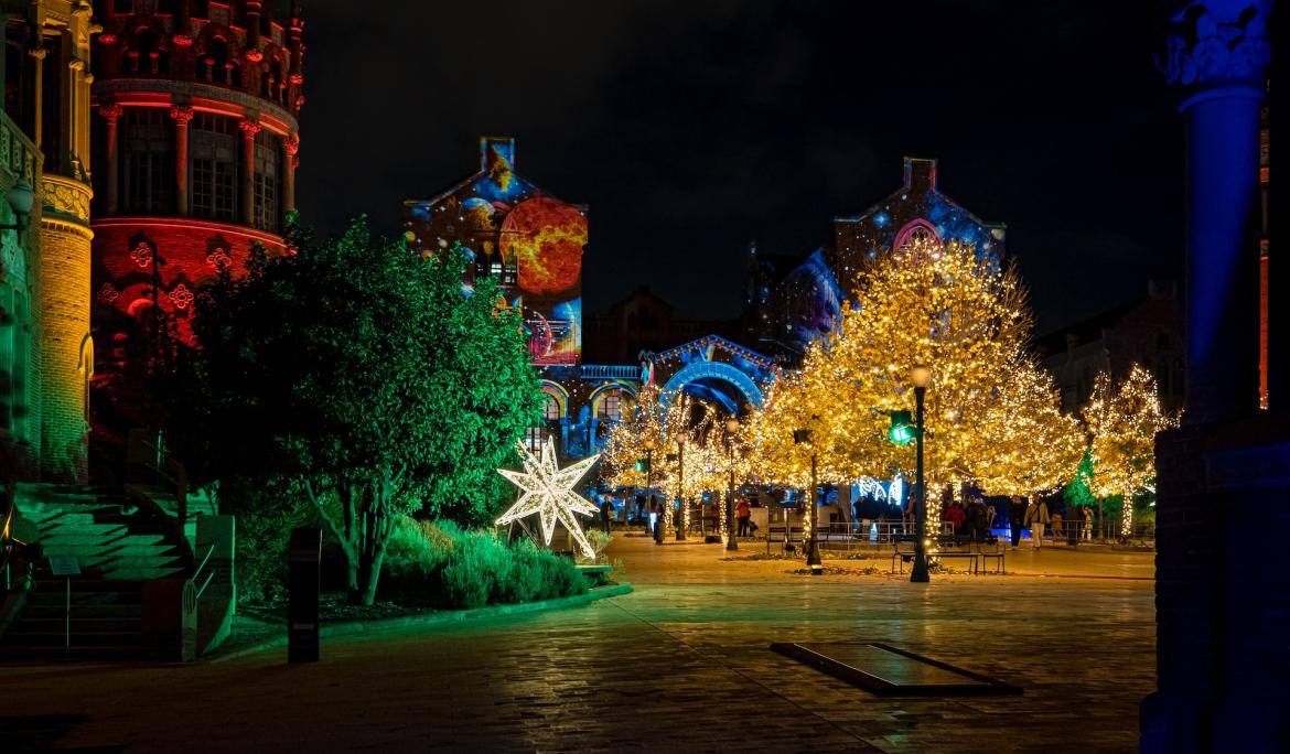 Experience the magic of Christmas at the Sant Pau Art Nouveau Site / Photo: Manuel Torres via Unsplash