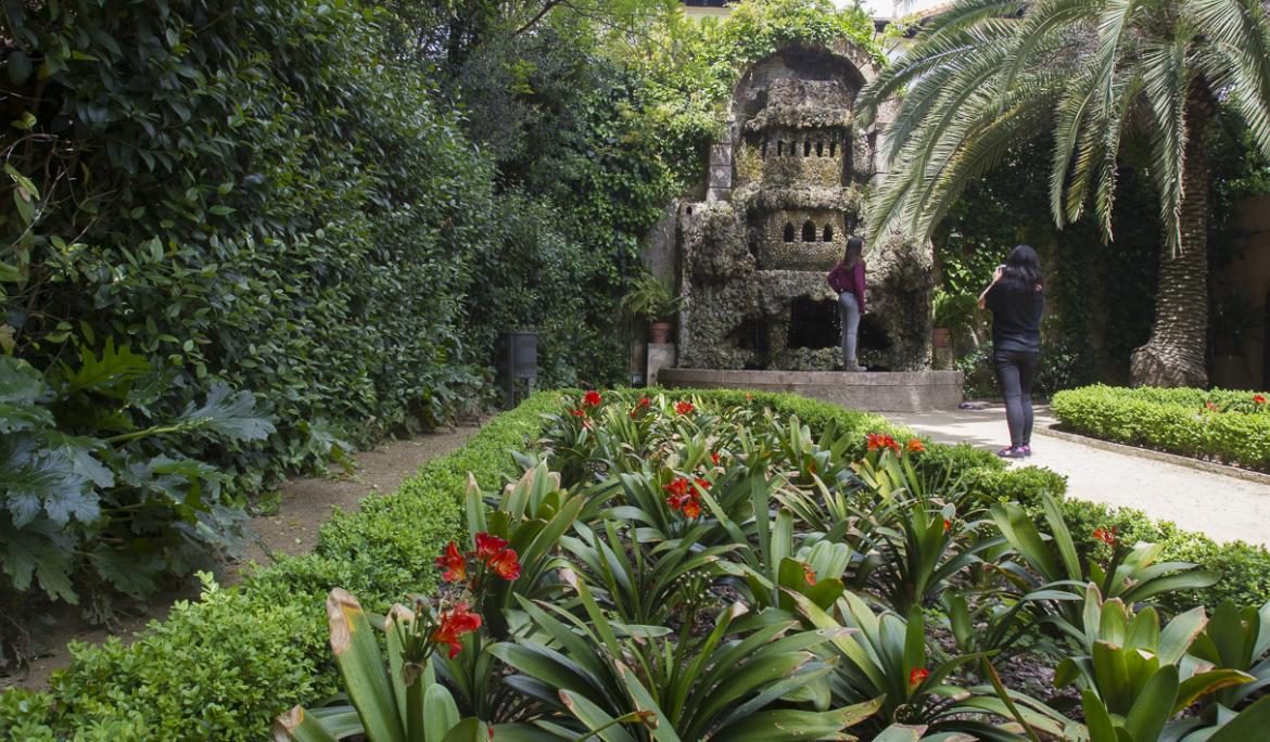 Els Jardins de la Tamarita són un autèntic refugi verd enmig de la ciutat / Foto: barcelona.cat