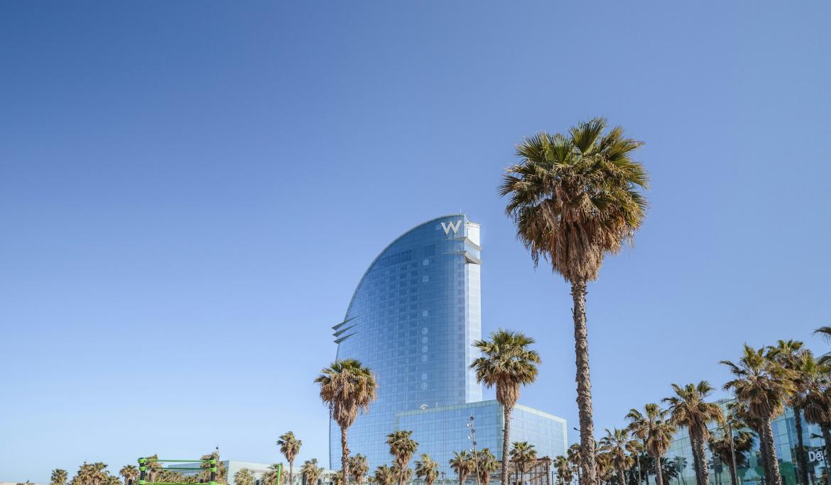 El litoral de Barcelona con el Port Olímpic se ha convertido en un espacio moderno y vibrante