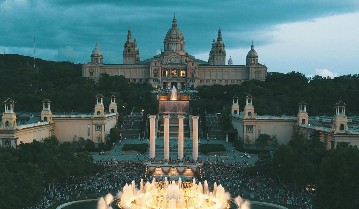 Un símbol de Barcelona que emociona tant a visitants com a locals / Foto: Vitaliy Zamedyanskiy via Unsplash