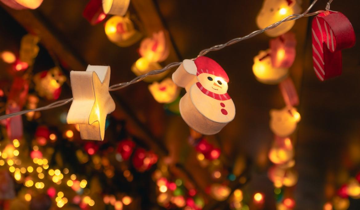 La nit de Cap d’Any, mou-te còmodament en transport públic i gaudeix de la festa sense preocupacions / Foto: Davit Margaryan via Unsplash