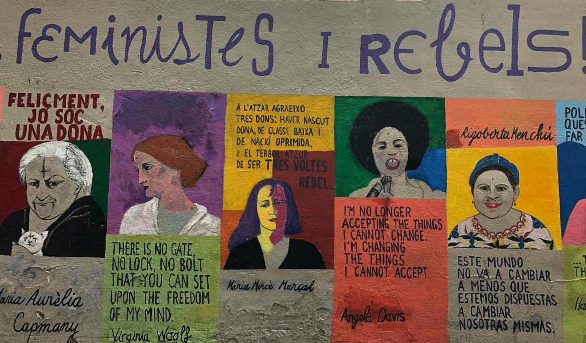 Image of Barcelona’s feminist mural featuring figures like Maria‑Mercè Marçal and Virginia Woolf.