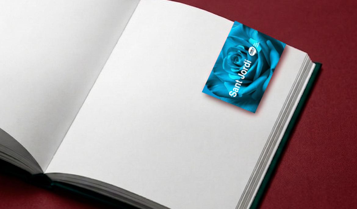 Punt de llibre Hola Barcelona dins un llibre obert en blanc