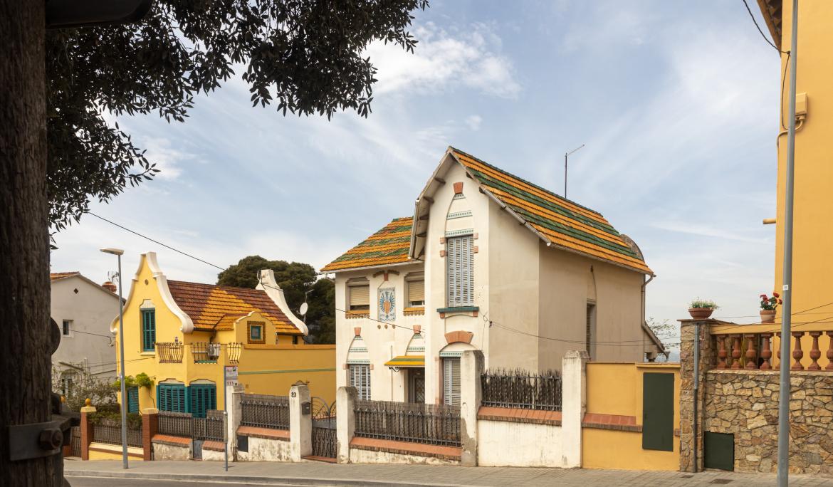 Les casetes de Sant Gervasi són dignes d'un llibre dels de Sant Jordi