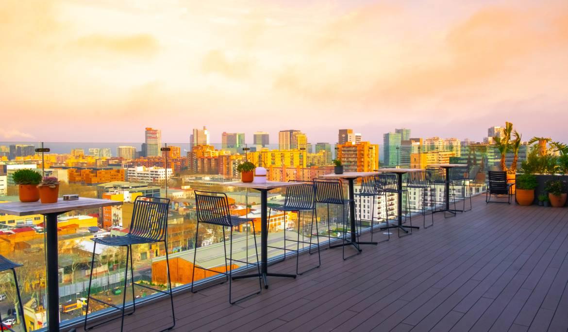 Terrassa d'un Hotel amb vistes a Poblenou de Barcelona