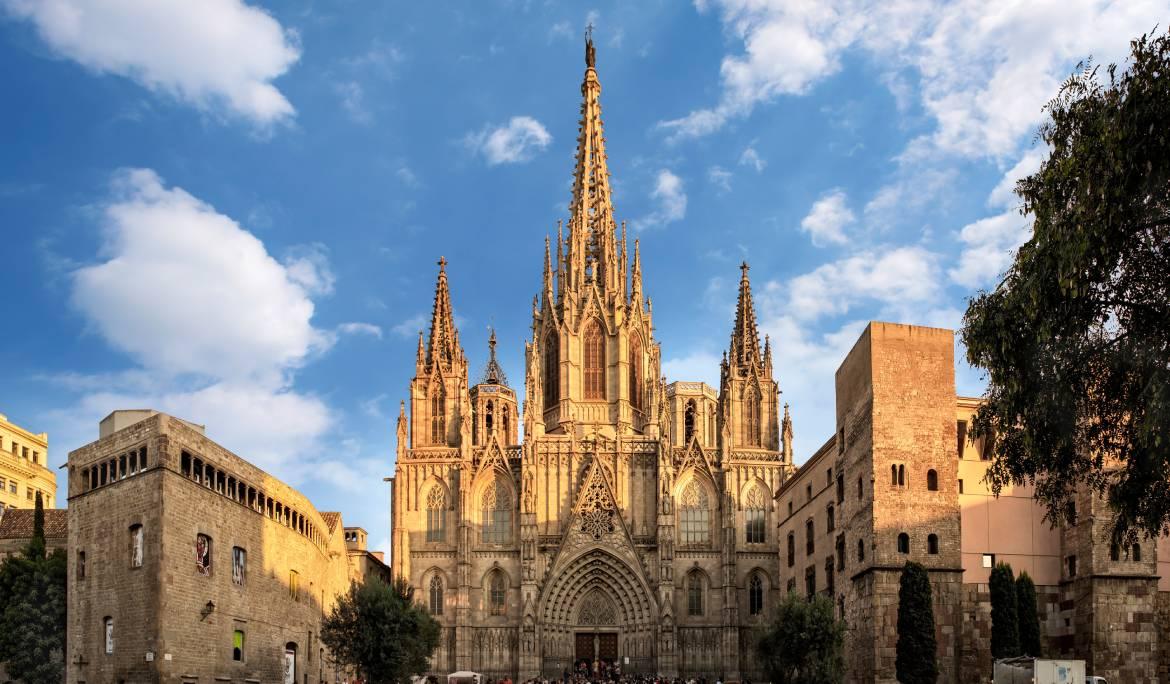 Imatge de la façana frontal de la catedral
