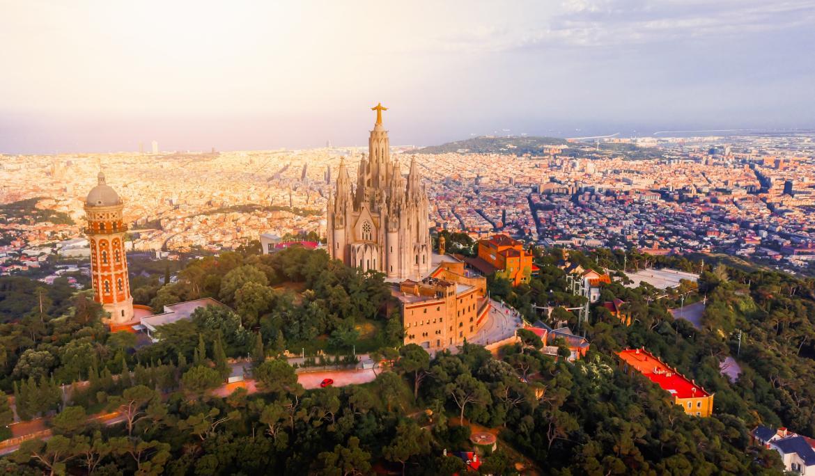Vista aèria del Tibidabo