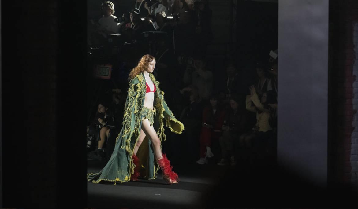 Imatge de la desfilada de la 080 Barcelona Fashion