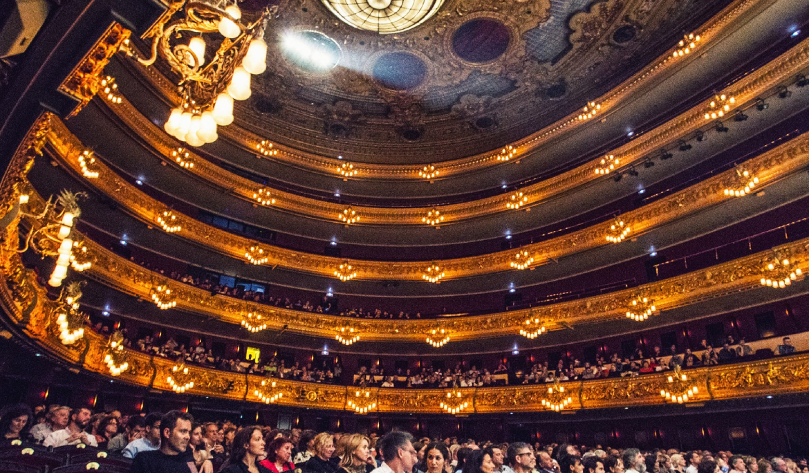Imatge de l'interior del Gran Teatre del Liceu a Barcelona.