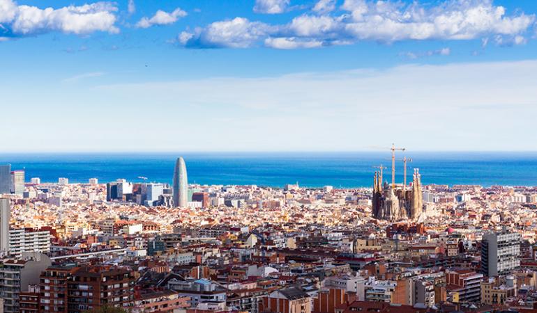 Fotografia panoràmica de la ciutat de Barcelona