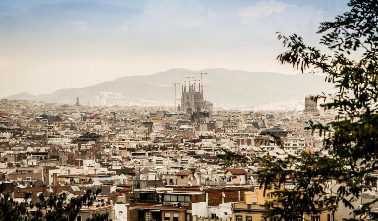 Discover Barcelona with Hola Barcelona!