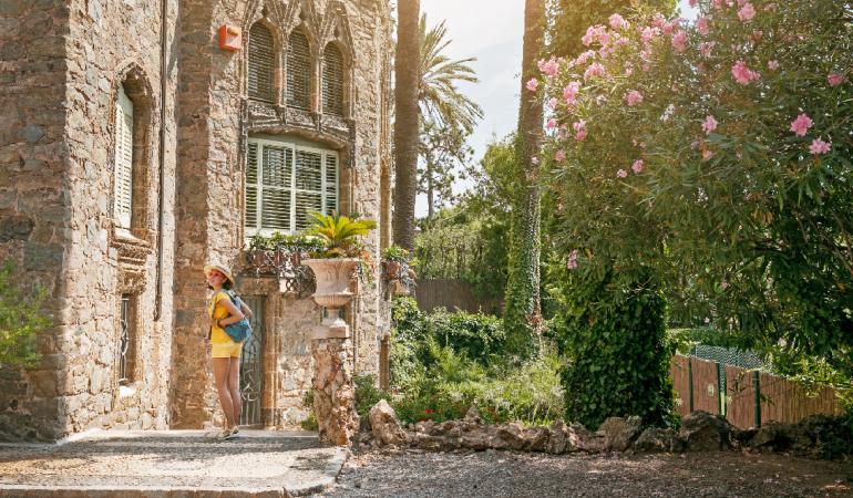 imagen de los jardines de la Torre Bellesguard